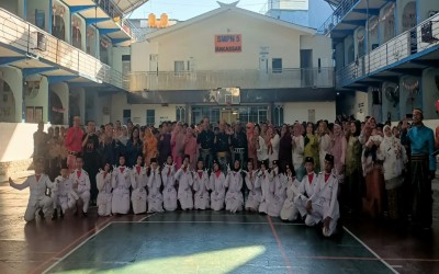 SMP Negeri 5 Makassar Adakan Berbagai Lomba untuk Peringati Hari Pendidikan Nasional